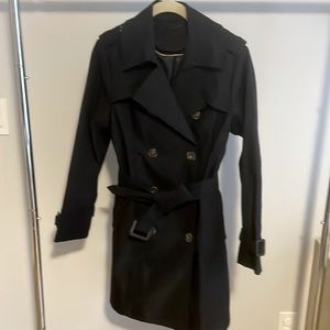 Trench coat in Navy